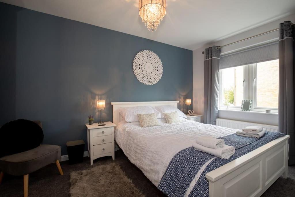Holiday home Blue Bridge View With Free Parking - Centre *