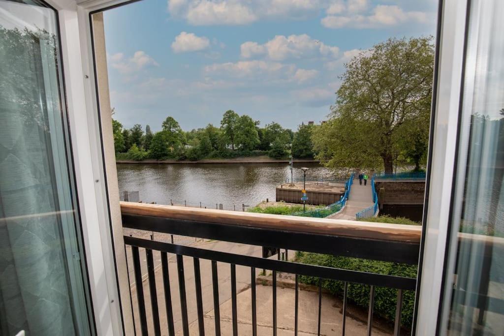Blue Bridge View With Free Parking - Centre Holiday home York