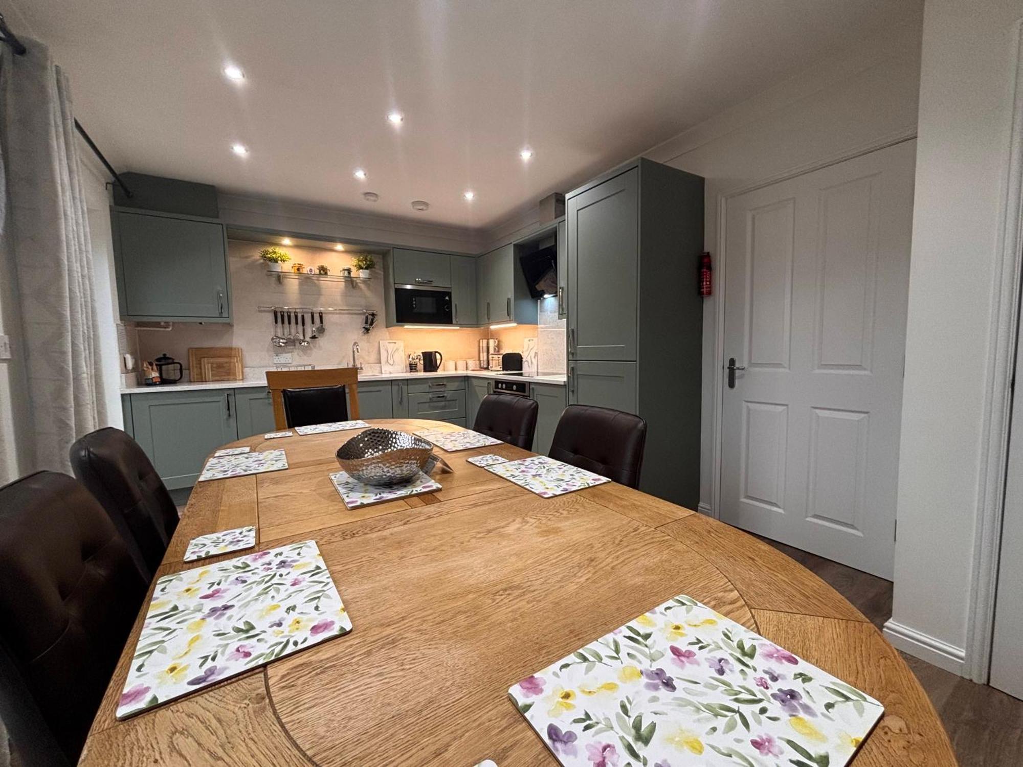 Holiday home Blue Bridge View With Free Parking - Centre